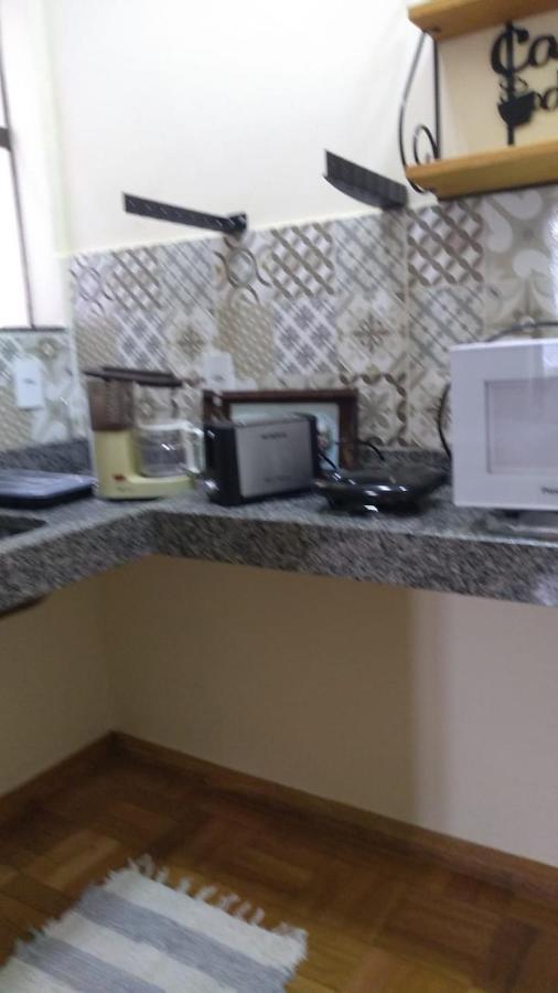 Apartamento Loft em local tranquilo, com garagem compartilhada a dois quarteirões do centro histórico, 15 min de Tiradentes São João del Rei Exterior foto